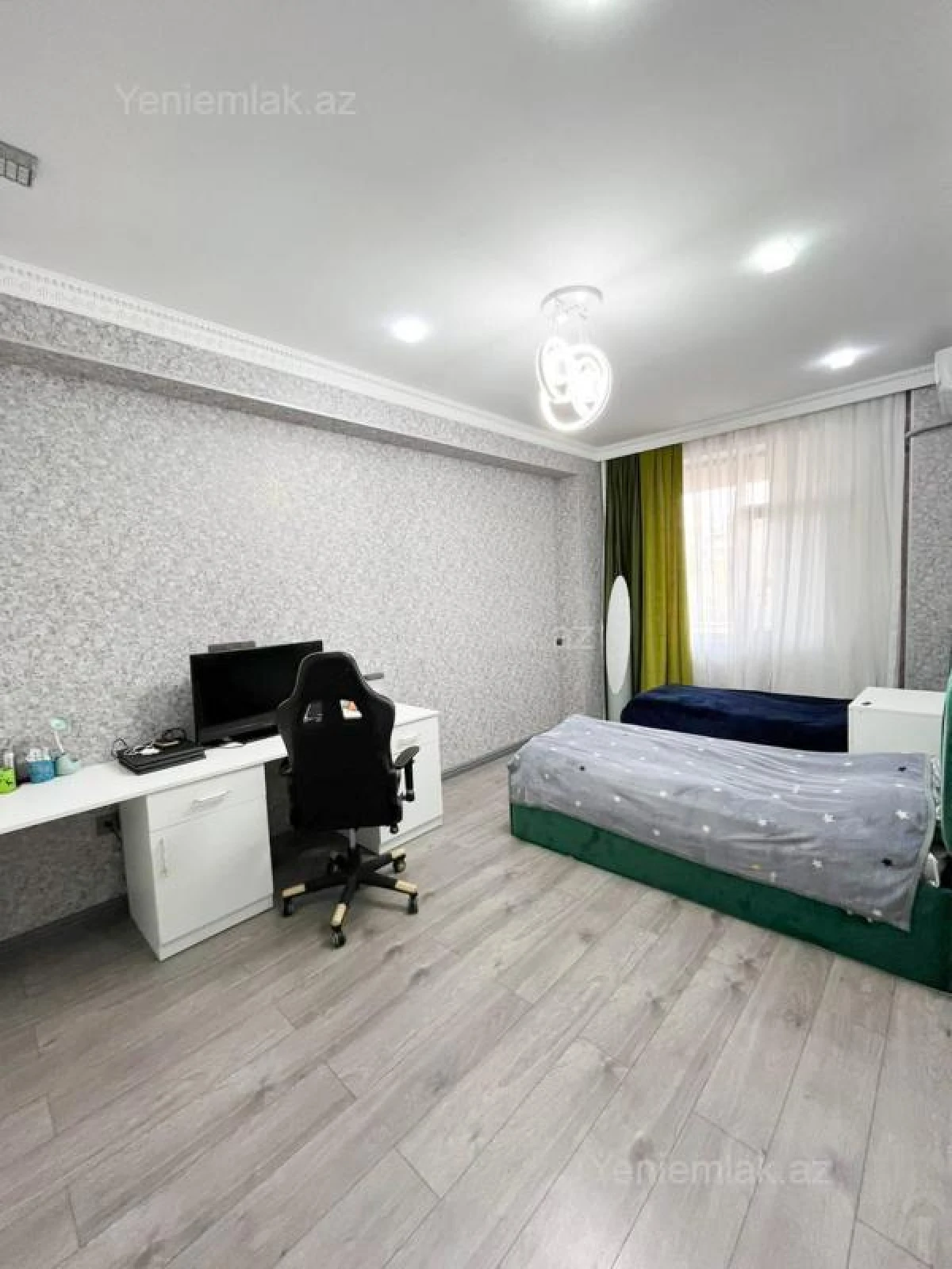 Satılır 3 otaqlı yeni tikili 136 m²