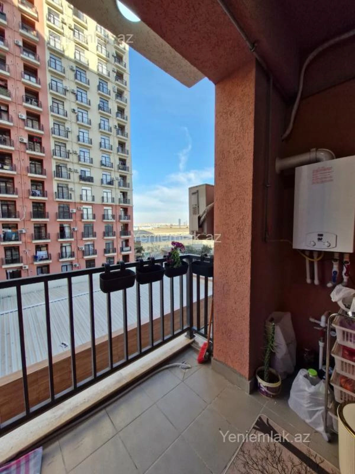Satılır 2 otaqlı yeni tikili 87 m²