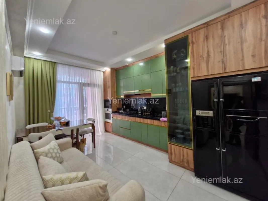 Satılır 2 otaqlı yeni tikili 87 m²