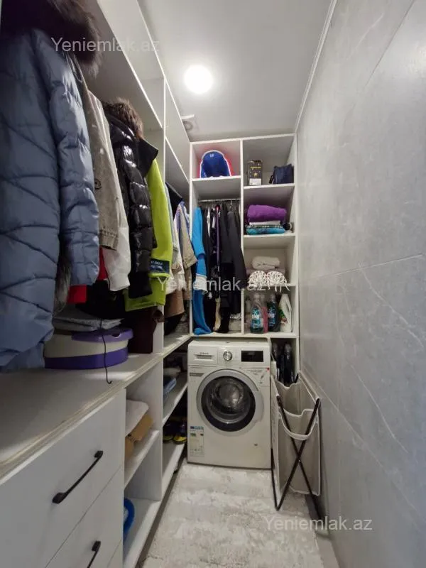 Satılır 2 otaqlı yeni tikili 87 m²