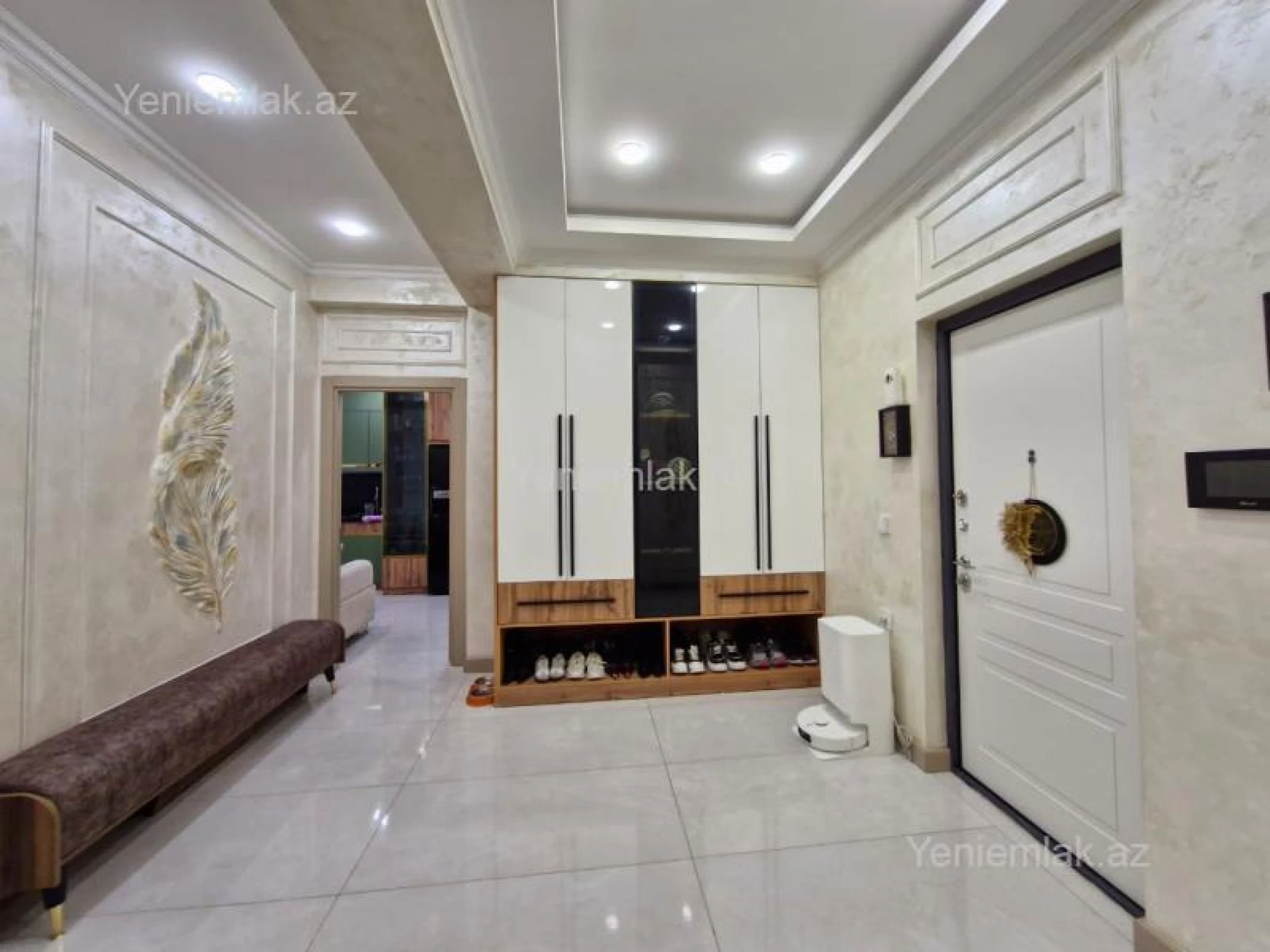 Satılır 2 otaqlı yeni tikili 87 m²