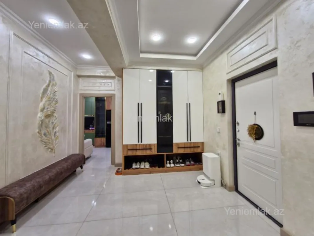 Satılır 2 otaqlı yeni tikili 87 m²