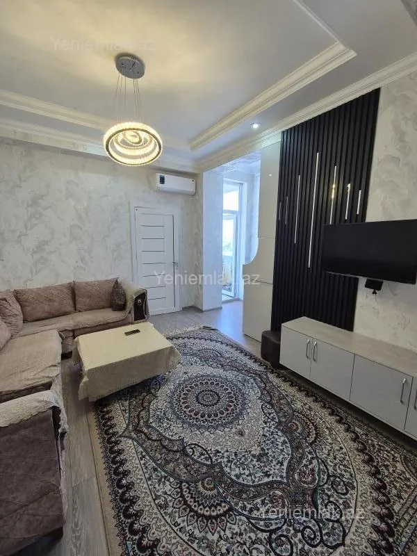 Satılır 1 otaqlı yeni tikili 40 m²