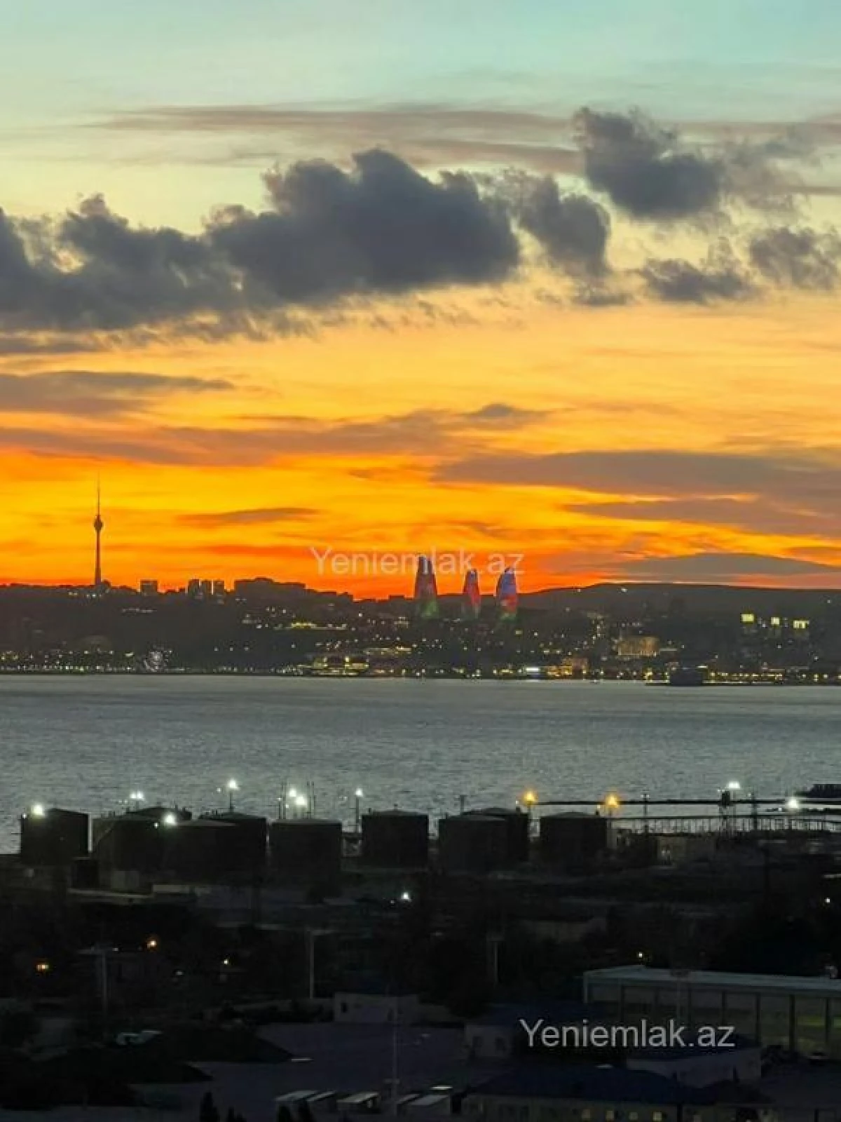 Satılır 2 otaqlı yeni tikili 75 m²