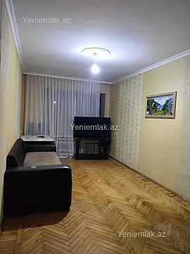Satılır 2 otaqlı köhnə tikili 50 m²