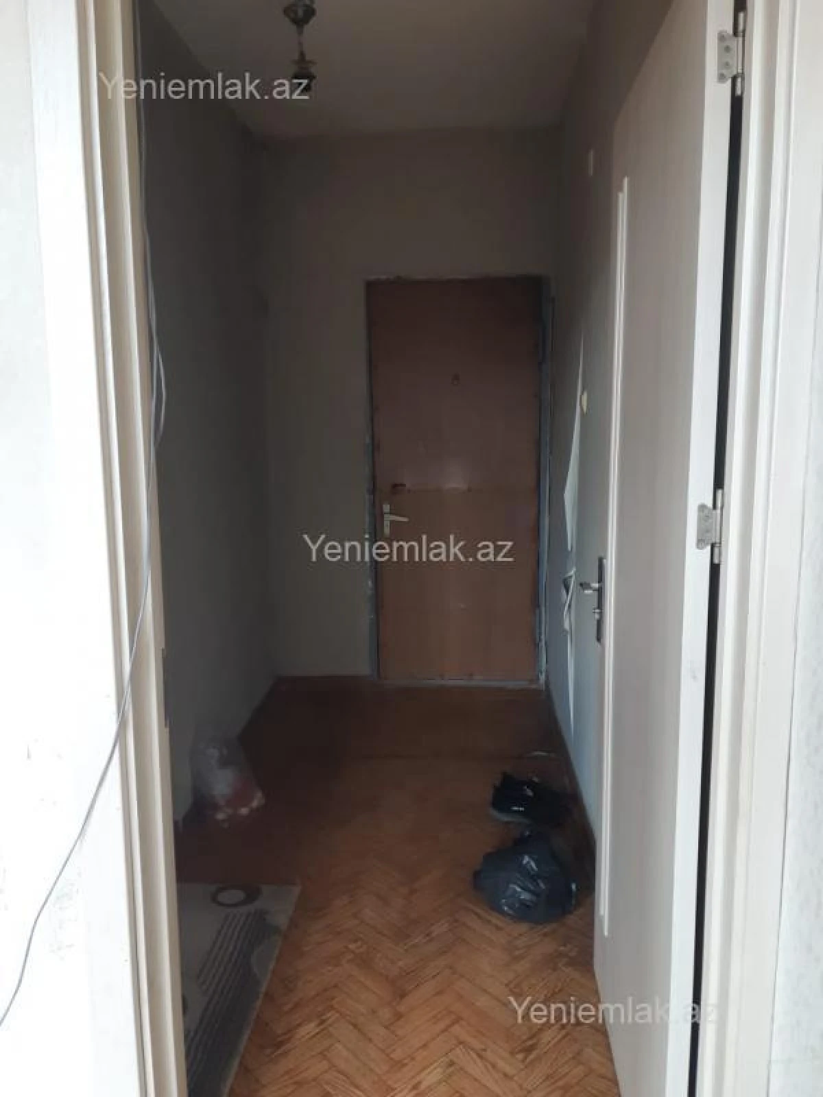 Satılır 1 otaqlı köhnə tikili 40 m²