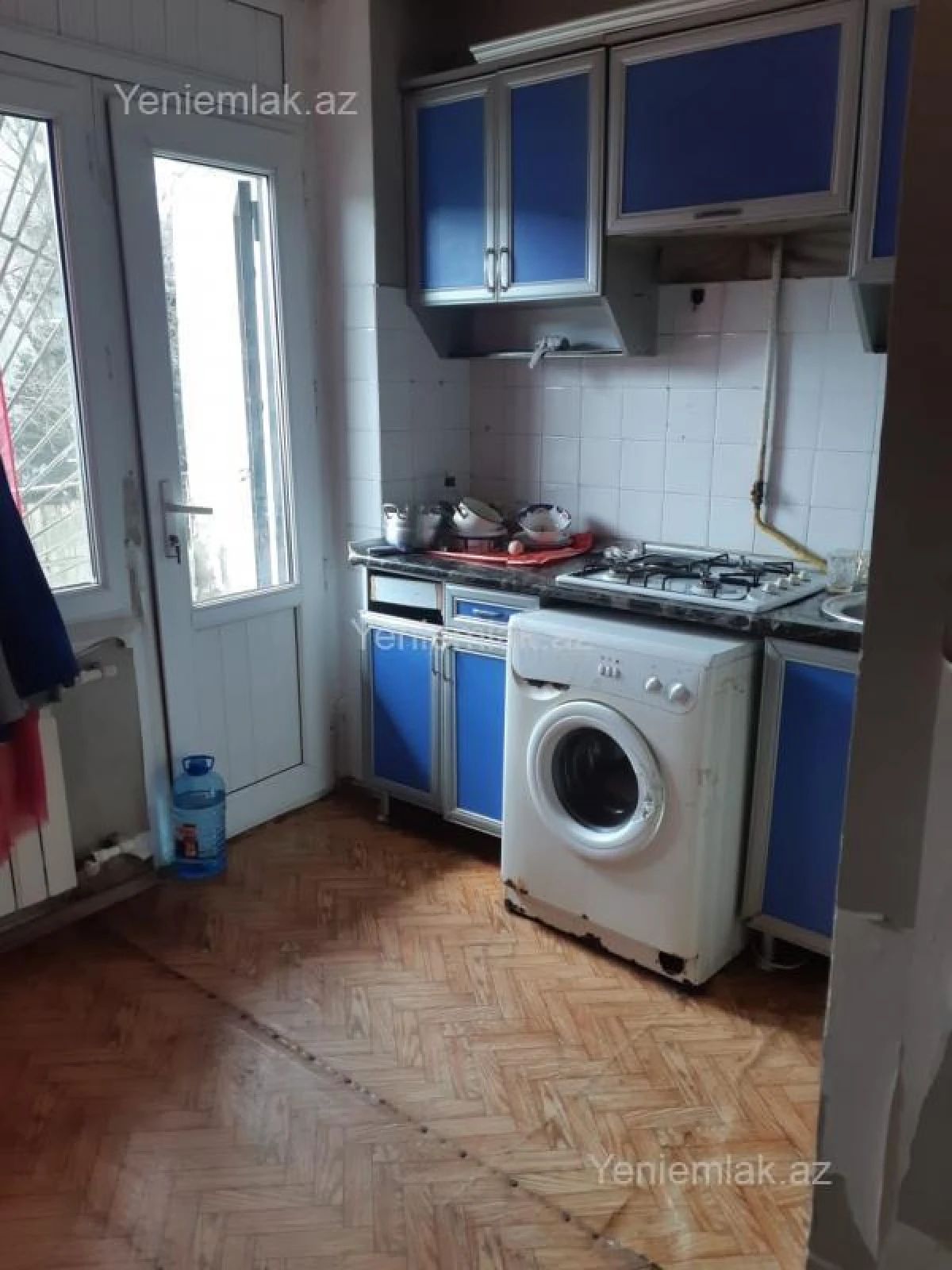 Satılır 1 otaqlı köhnə tikili 40 m²