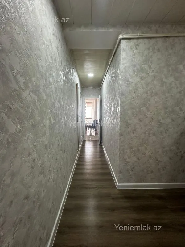 Satılır 3 otaqlı köhnə tikili 90 m²