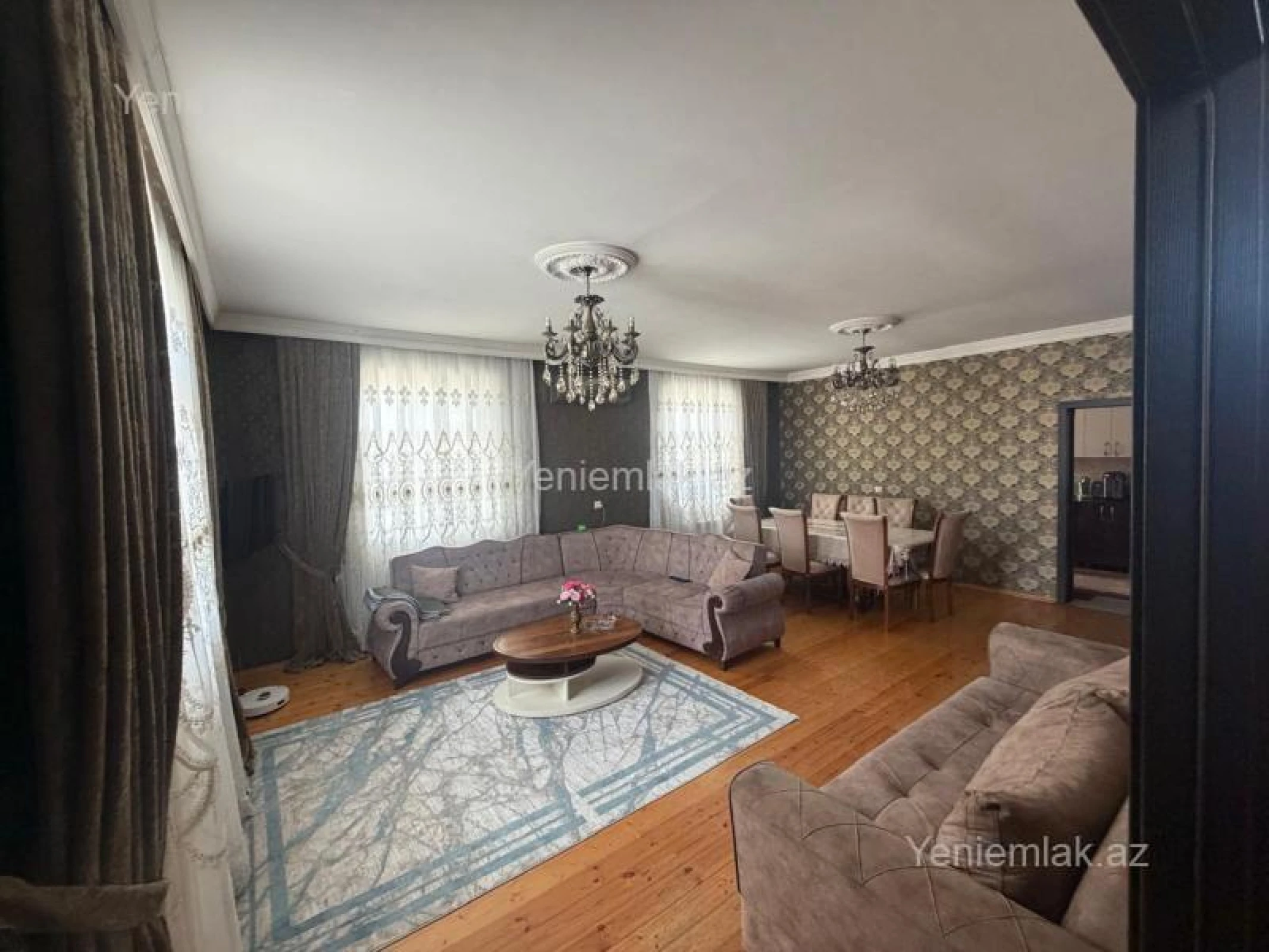 Satılır 6 otaqlı həyət evi 200 m²