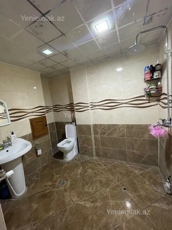 Satılır 3 otaqlı yeni tikili 120 m²