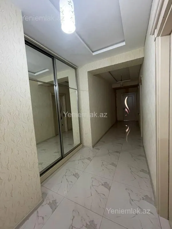 Satılır 3 otaqlı yeni tikili 120 m²