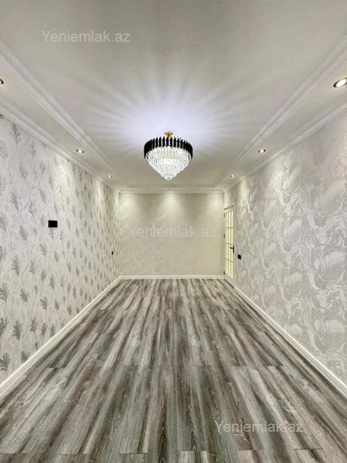 Satılır 3 otaqlı köhnə tikili 75 m²