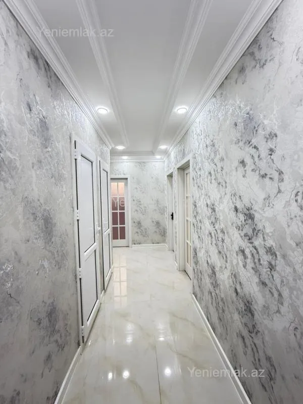 Satılır 3 otaqlı köhnə tikili 75 m²