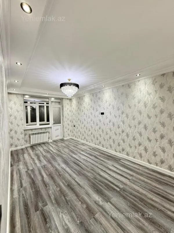Satılır 3 otaqlı köhnə tikili 75 m²