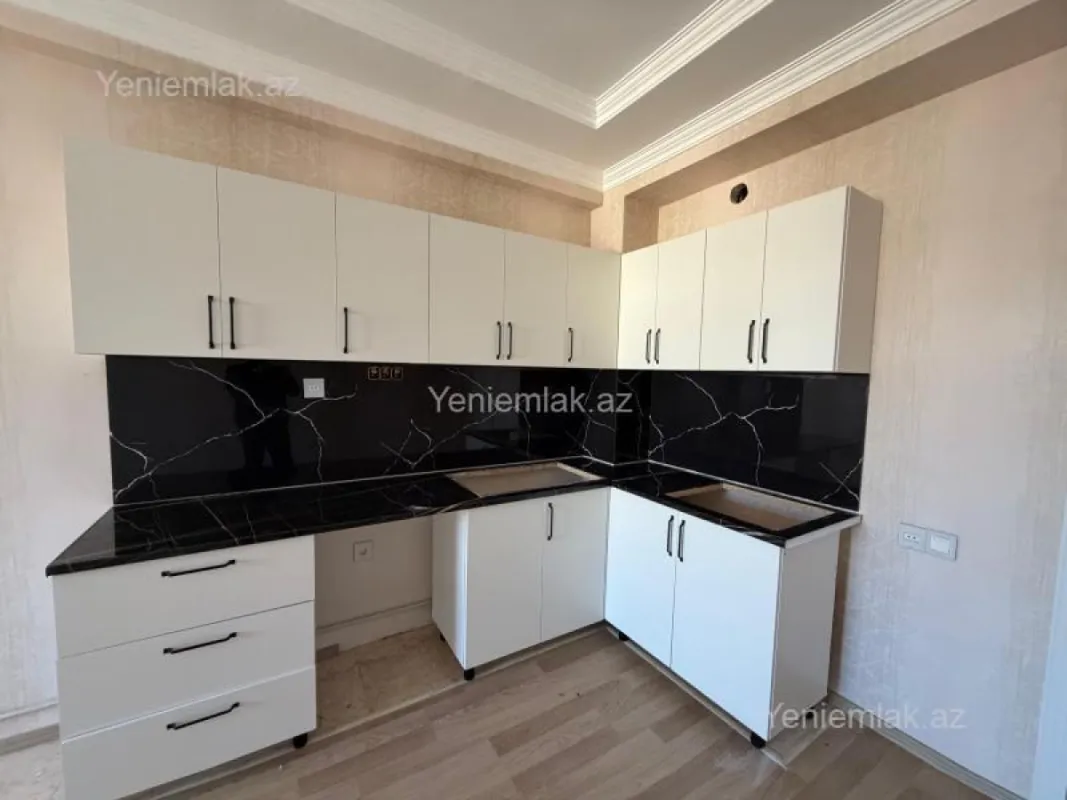Satılır 2 otaqlı yeni tikili 78 m²