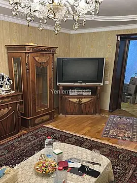 Satılır 3 otaqlı köhnə tikili 58 m² — Bakı, Nizami 3 otaq 58.00 m²