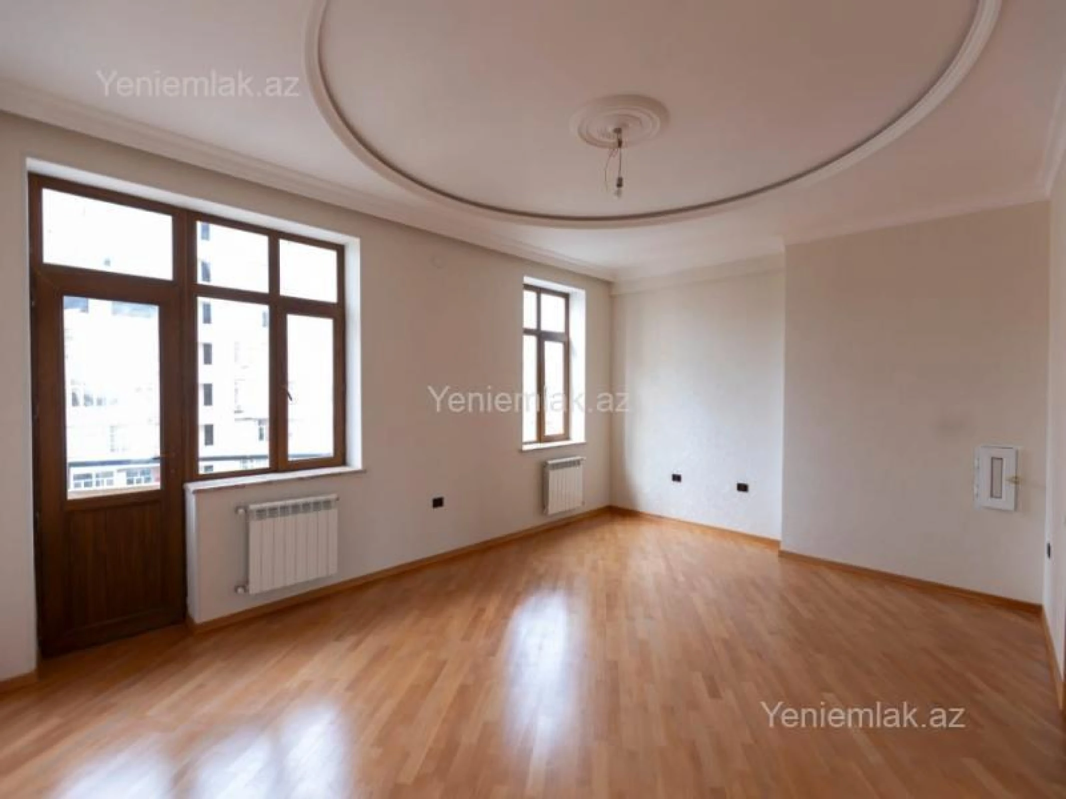Satılır 4 otaqlı yeni tikili 210 m²