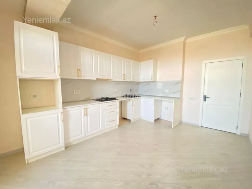 Satılır 3 otaqlı yeni tikili 93 m²