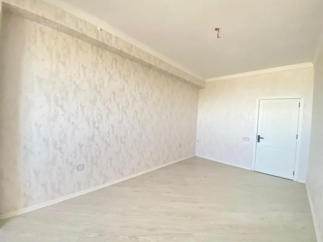 Satılır 3 otaqlı yeni tikili 93 m²