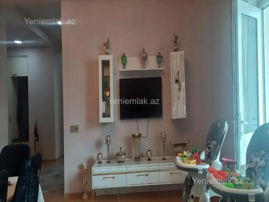 Satılır 3 otaqlı yeni tikili 87 m²