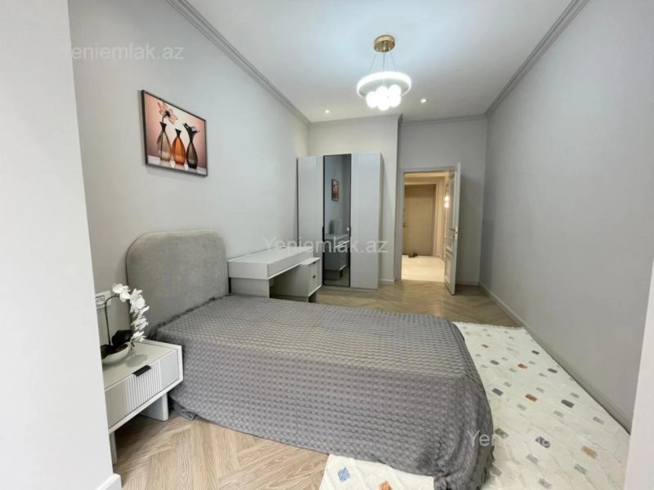 Satılır 3 otaqlı yeni tikili 95 m²