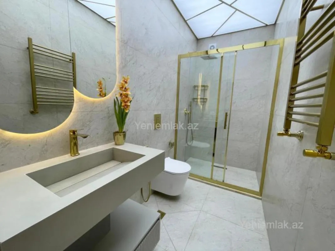 Satılır 3 otaqlı yeni tikili 95 m²