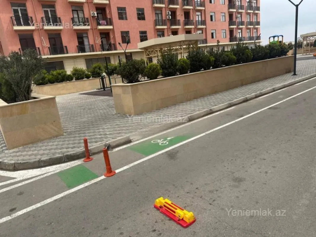 Satılır 2 otaqlı yeni tikili 82 m²