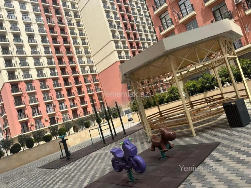 Satılır 2 otaqlı yeni tikili 82 m²