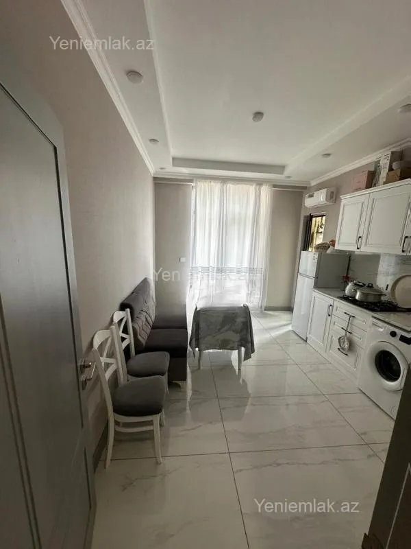 Satılır 2 otaqlı yeni tikili 82 m²