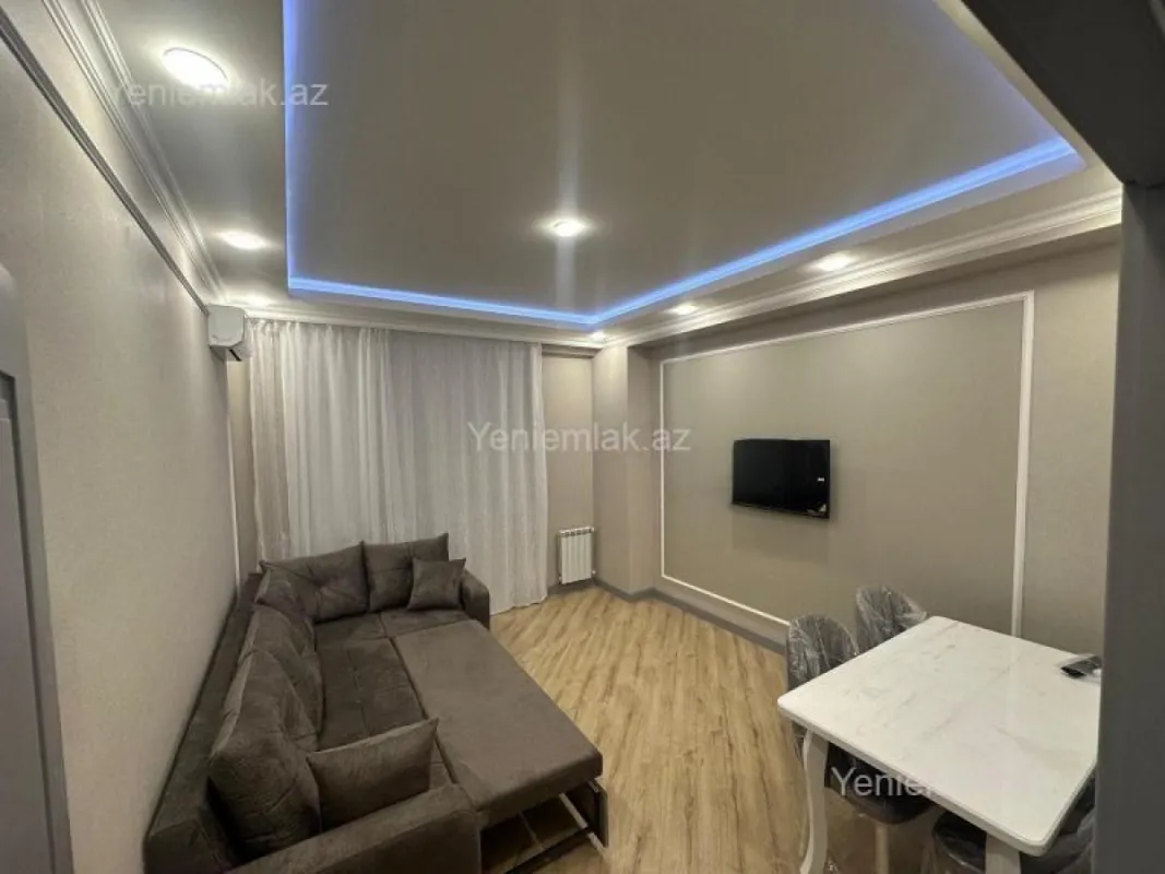 Satılır 2 otaqlı yeni tikili 82 m²