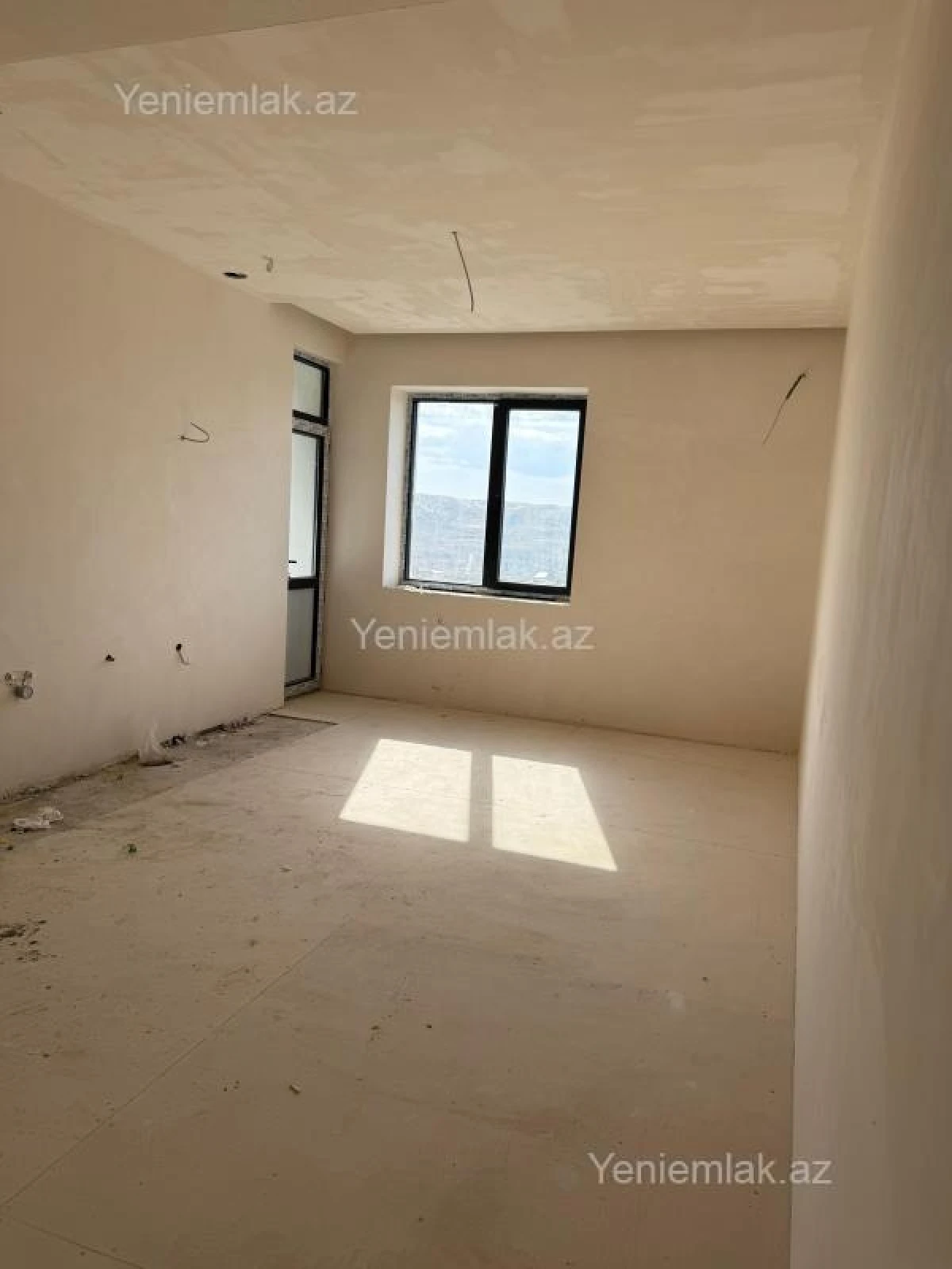 Satılır 3 otaqlı yeni tikili 78 m²