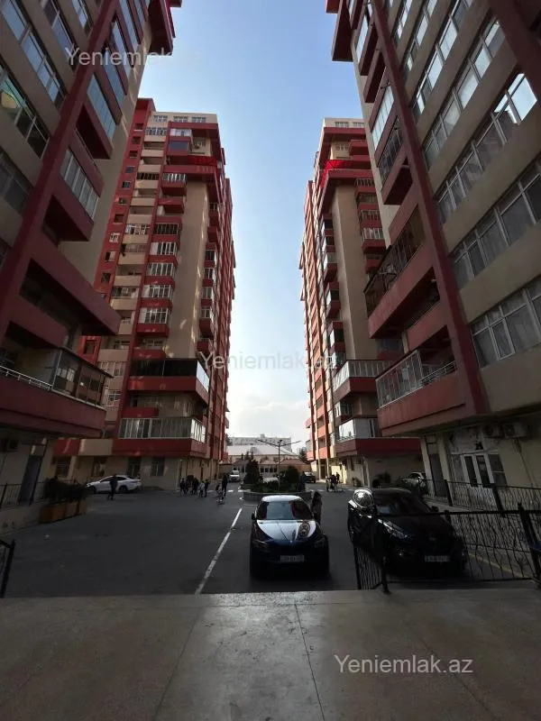 Satılır 3 otaqlı yeni tikili 70 m²