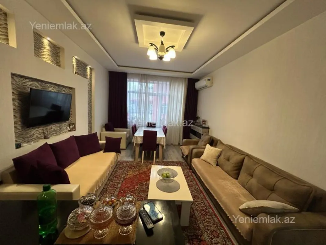 Satılır 3 otaqlı yeni tikili 70 m²