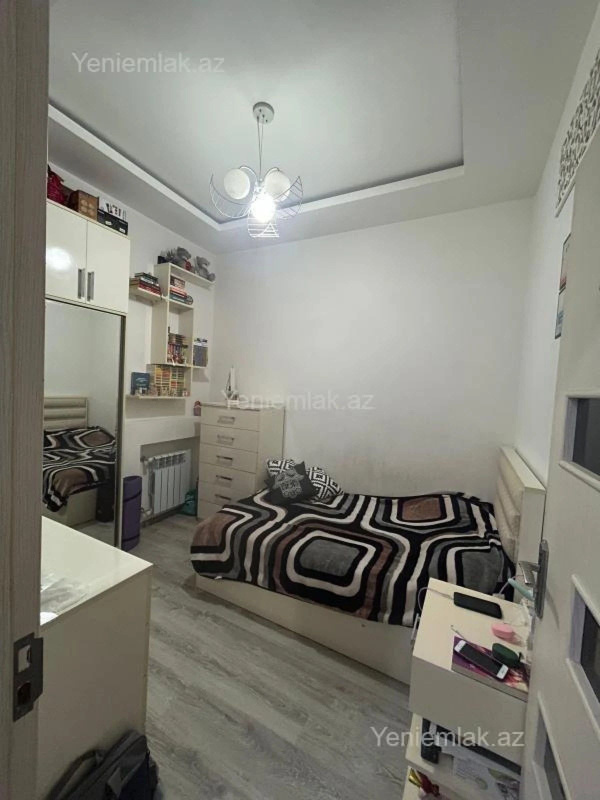 Satılır 3 otaqlı yeni tikili 70 m²