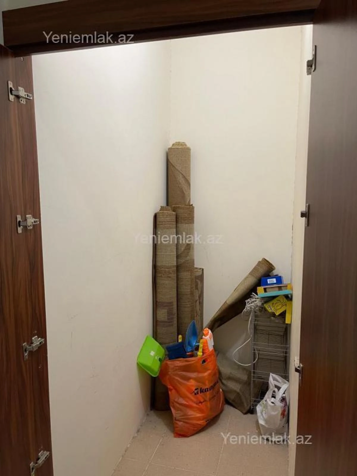 Satılır 3 otaqlı yeni tikili 105 m²