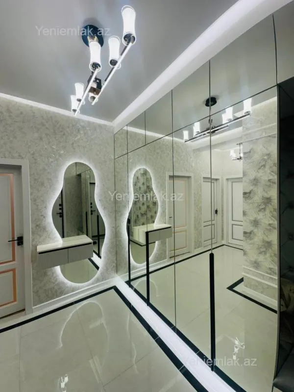 Satılır 3 otaqlı yeni tikili 87 m²