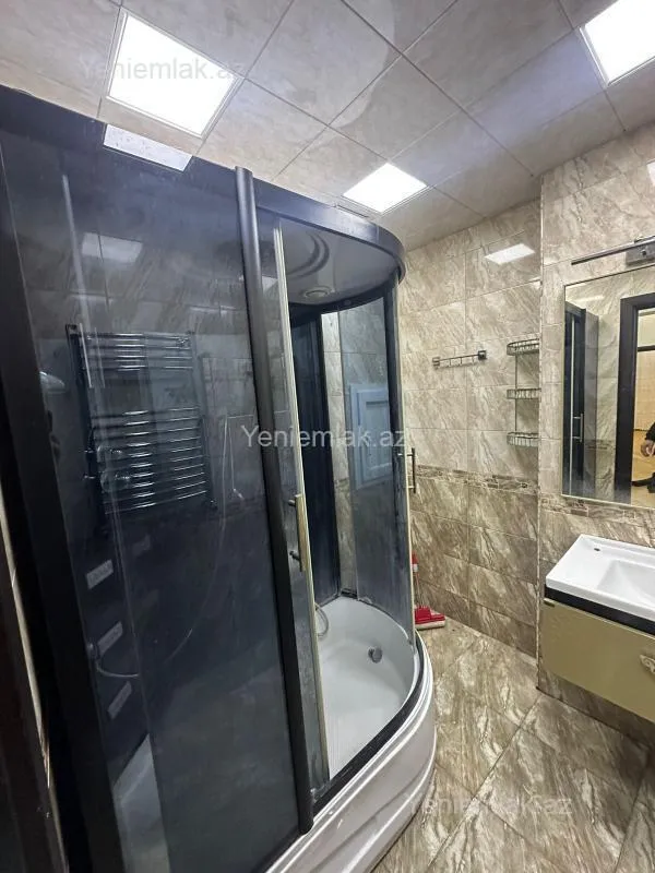 Satılır 3 otaqlı yeni tikili 122 m²