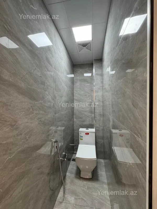 Satılır 2 otaqlı köhnə tikili 55 m²
