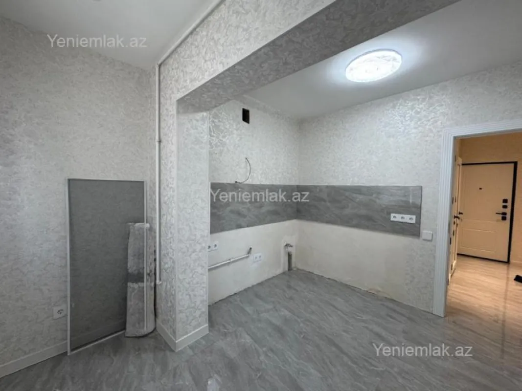 Satılır 2 otaqlı köhnə tikili 55 m²