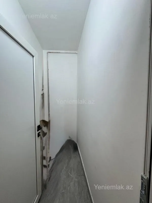 Satılır 2 otaqlı köhnə tikili 55 m²