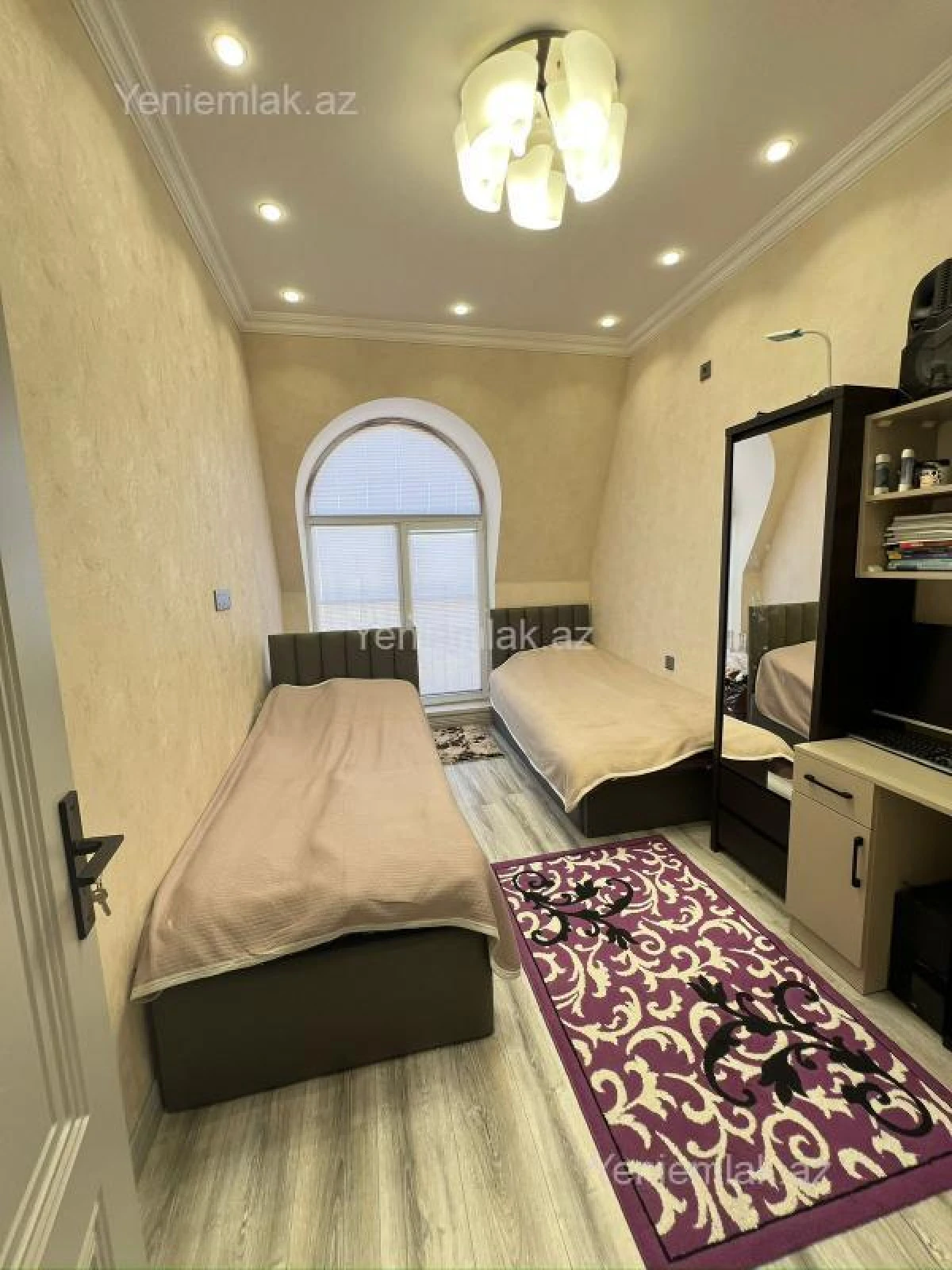 Satılır 3 otaqlı yeni tikili 100 m²