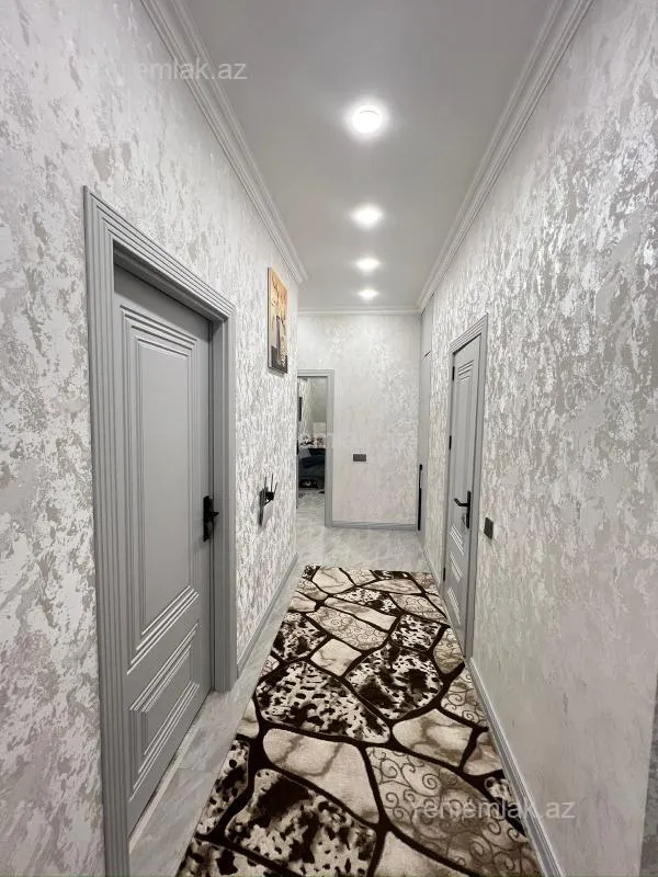 Satılır 3 otaqlı yeni tikili 100 m²