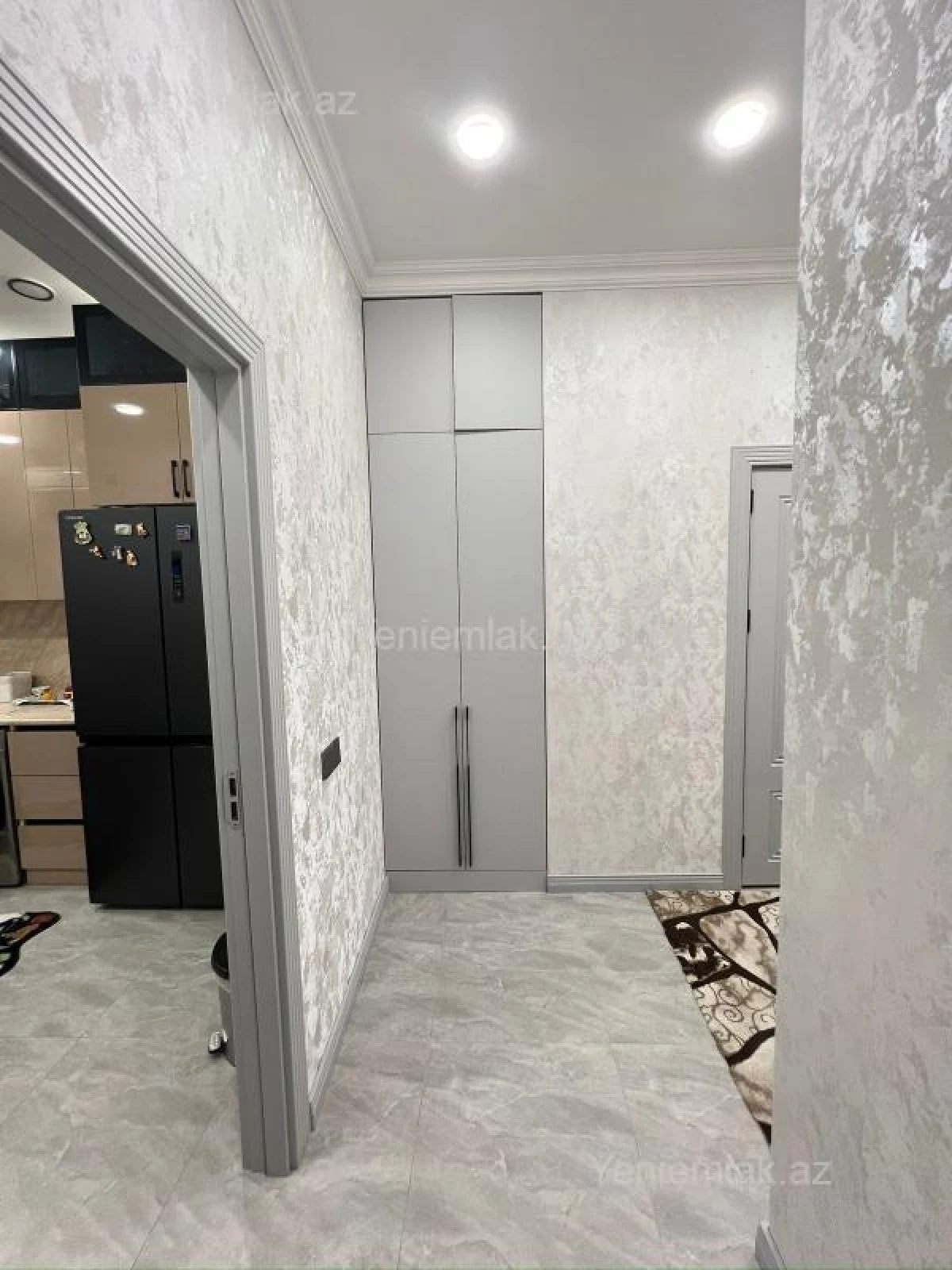 Satılır 3 otaqlı yeni tikili 100 m²