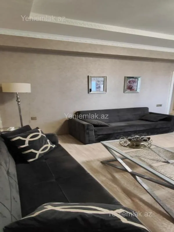 Satılır 2 otaqlı yeni tikili 70 m²