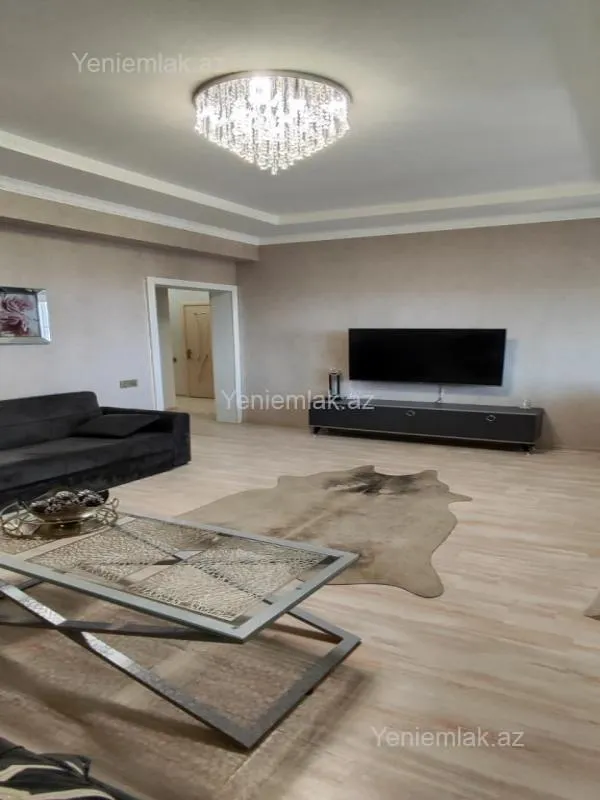 Satılır 2 otaqlı yeni tikili 70 m²