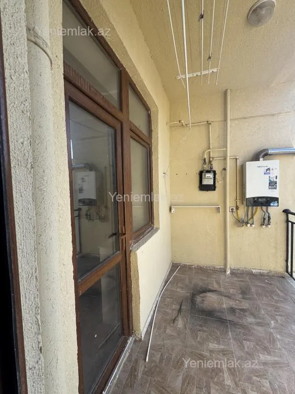 Satılır 3 otaqlı yeni tikili 125 m²