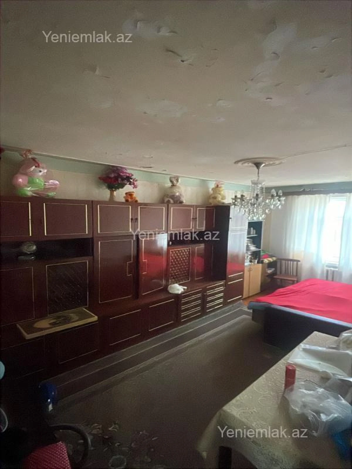 Satılır 3 otaqlı köhnə tikili 80 m²