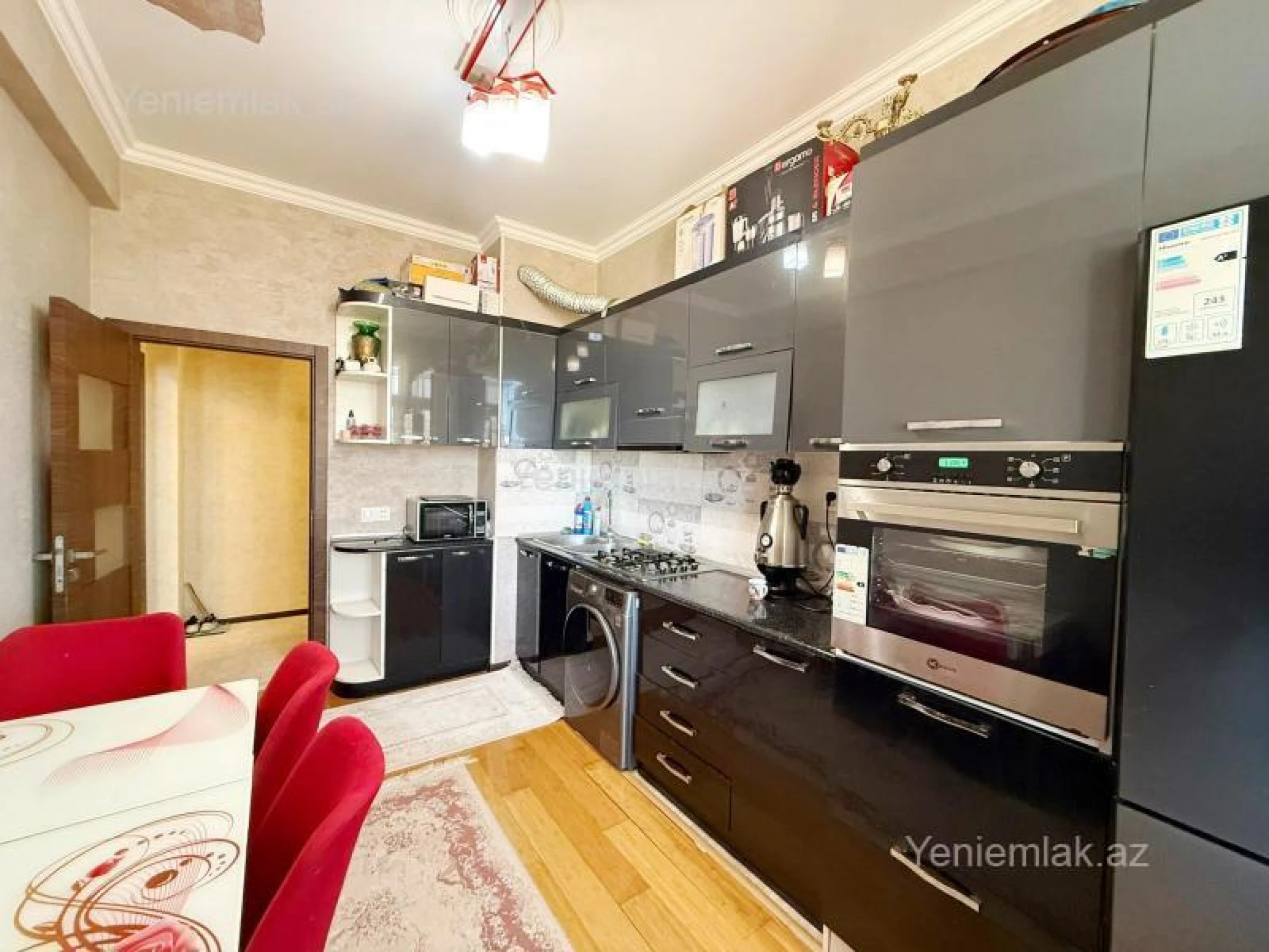 Satılır 2 otaqlı yeni tikili 66 m²