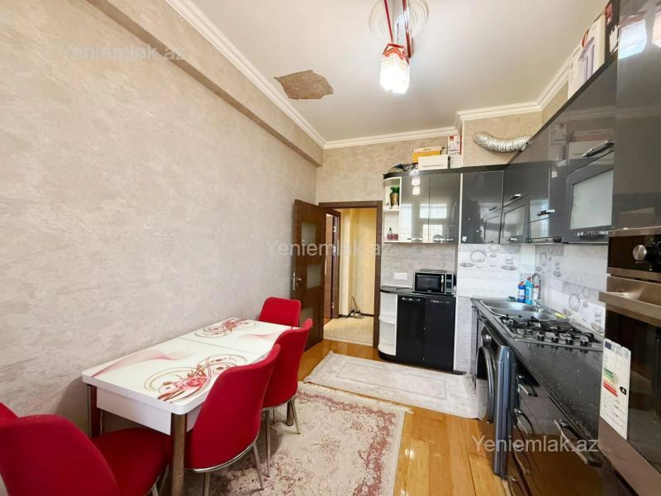 Satılır 2 otaqlı yeni tikili 66 m²