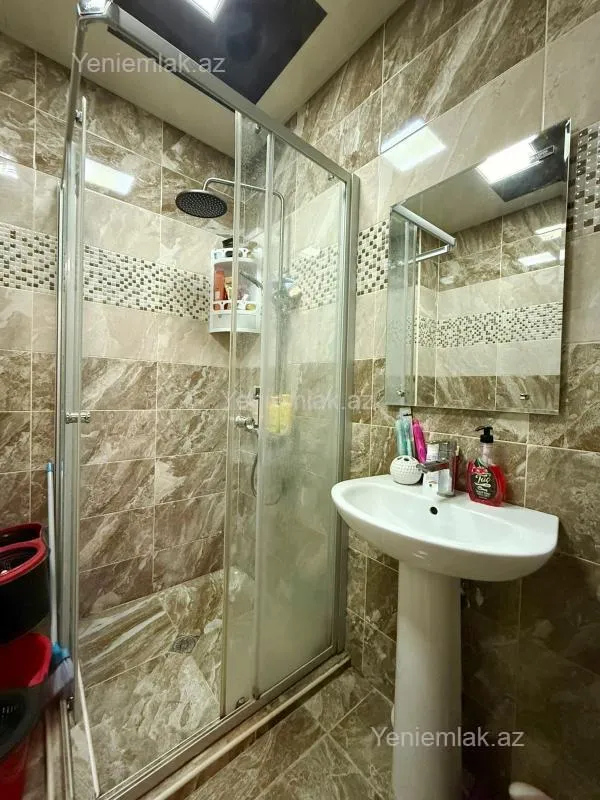 Satılır 2 otaqlı yeni tikili 66 m²